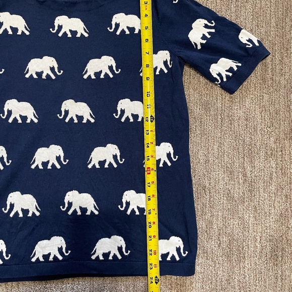 Talbots Navy Blue Short Sleeve Sweater – White Elephant Print – Size M - Picture 11 of 11